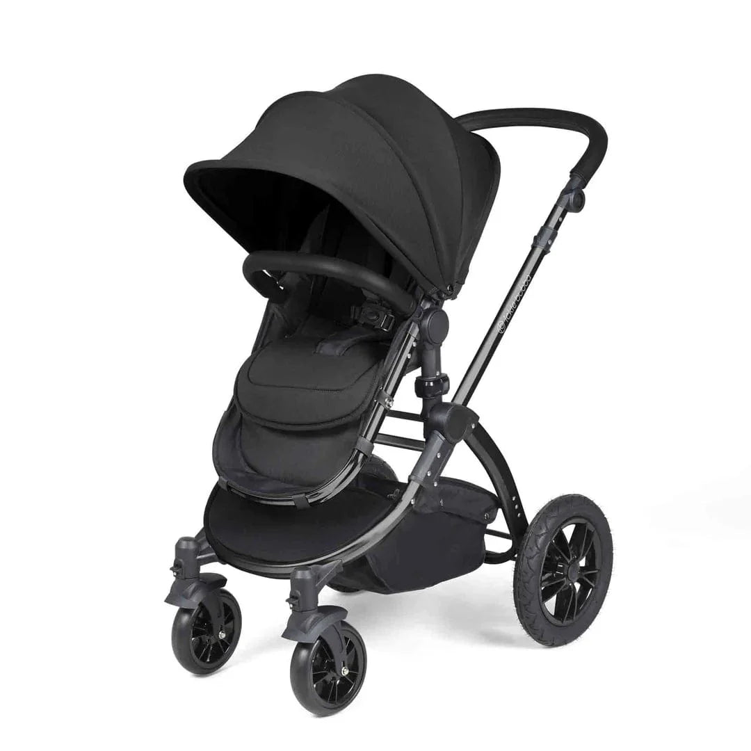 Ickle Bubba Stomp Luxe 12 Piece Travel System with i-Size Cirrus Car Seat & ISOFIX Base - Black / Midnight / Black